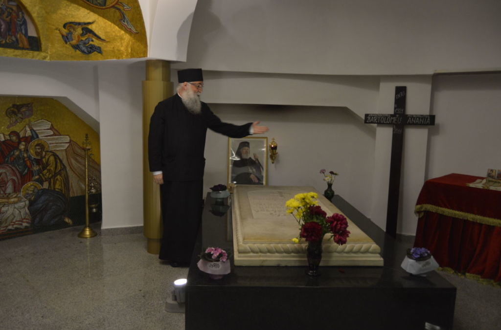 Intalnire cu Parintele Arhimandrit Melchisedec Velnic, Staretul Manastirii Putna