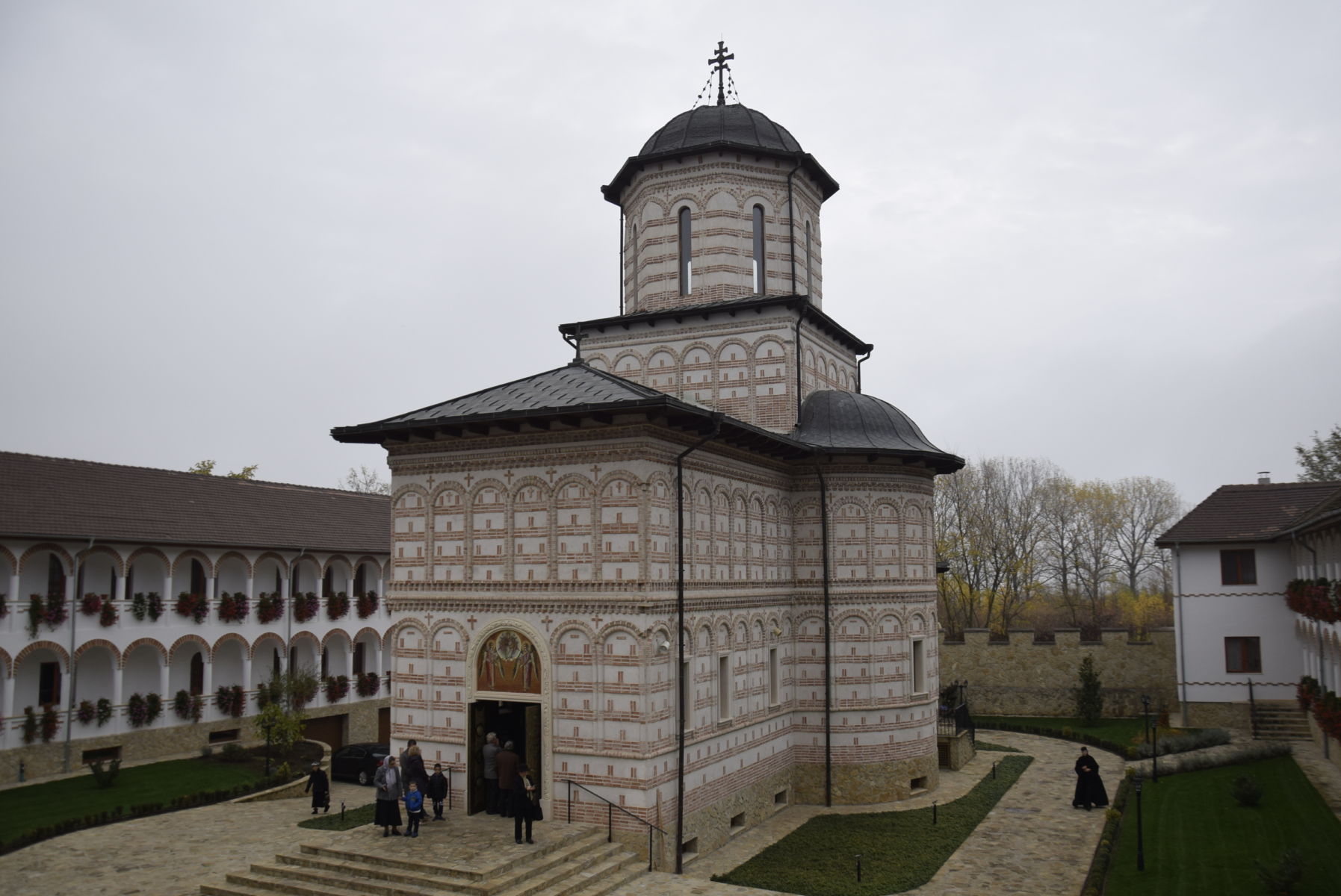 Soborul Sfintilor Arhangheli Mihail si Gavriil, Hramul Manastirii „Mihai Voda”, Turda, Cluj