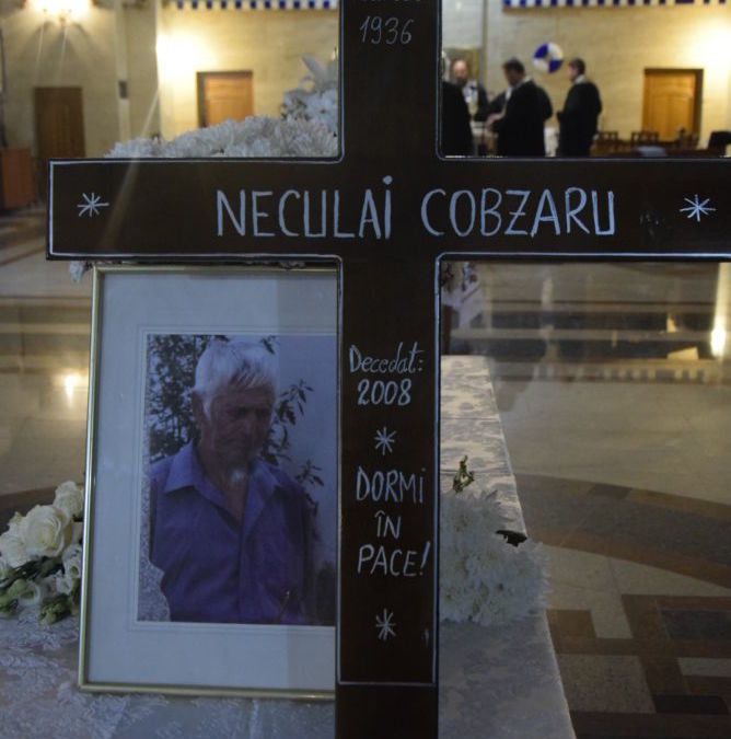 Inhumarea Tatalui Neculai si Fratelui Dumitru Cobzaru, Manastirea Nicula, Cluj