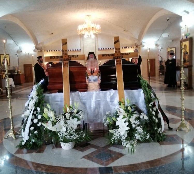 Inmormantarea credinciosilor Iuliana si Axente Miclosoni-Cupcea, Manastirea Nicula, Cluj