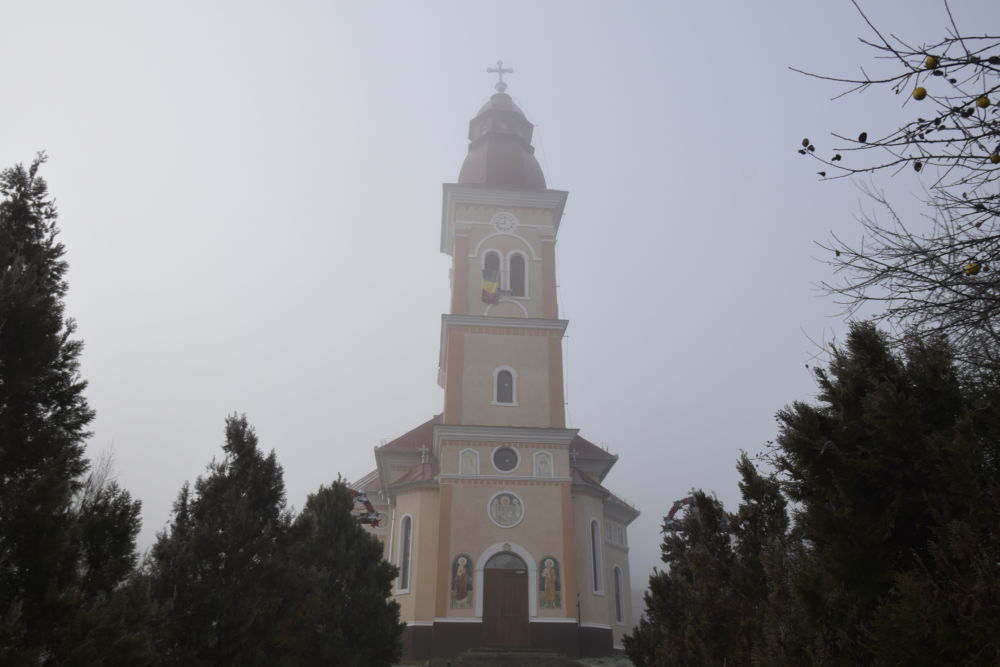 Dumnezeiasca Liturghie si Parastas, Parohia Feldioara, Cluj