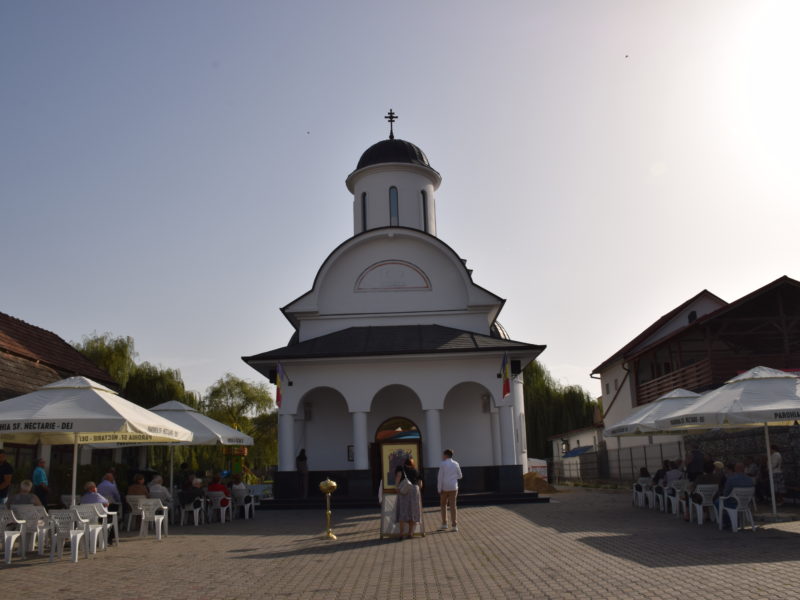 Duminica a 18-a dupa Rusalii, Dumnezeiasca Liturghie si Cununia Tinerilor Oana Anastasia si Liviu Claudiu Agrijan, Parohia Ortodoxă ”Sfântul Nectarie” Dej, Cluj