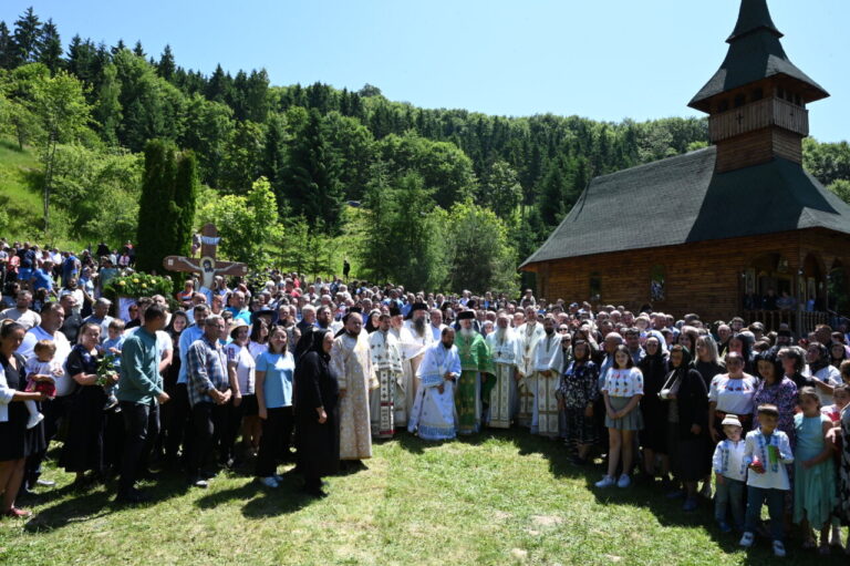 Duminica Sfinților Români, Mânăstirea Telcișor-Buscatu, Bistrița-Năsăud