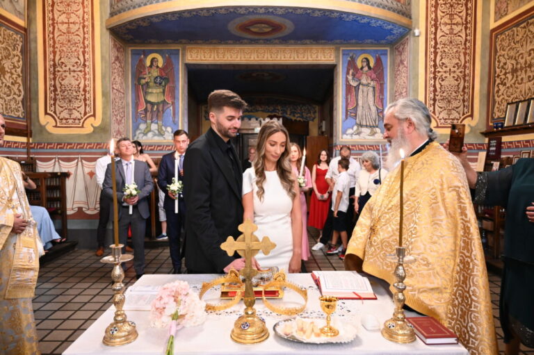 Cununia tinerilor Alexandra și Doru Dîrjan, Parohia Sf. Nicolae, Cluj-Napoca