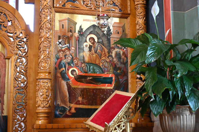 Paraclisul Maicii Domnului, Parohia ”Adormirea Maicii Domnului”, Manastur, Cluj-Napoca